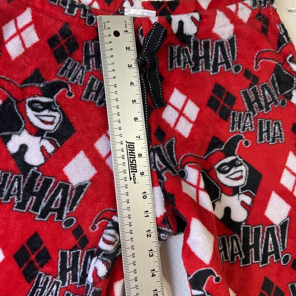 DC Comics Women Sleepwear L (12-14) Red Pajama Pants Graphic Fleece 29” Batman - Picture 5 of 8